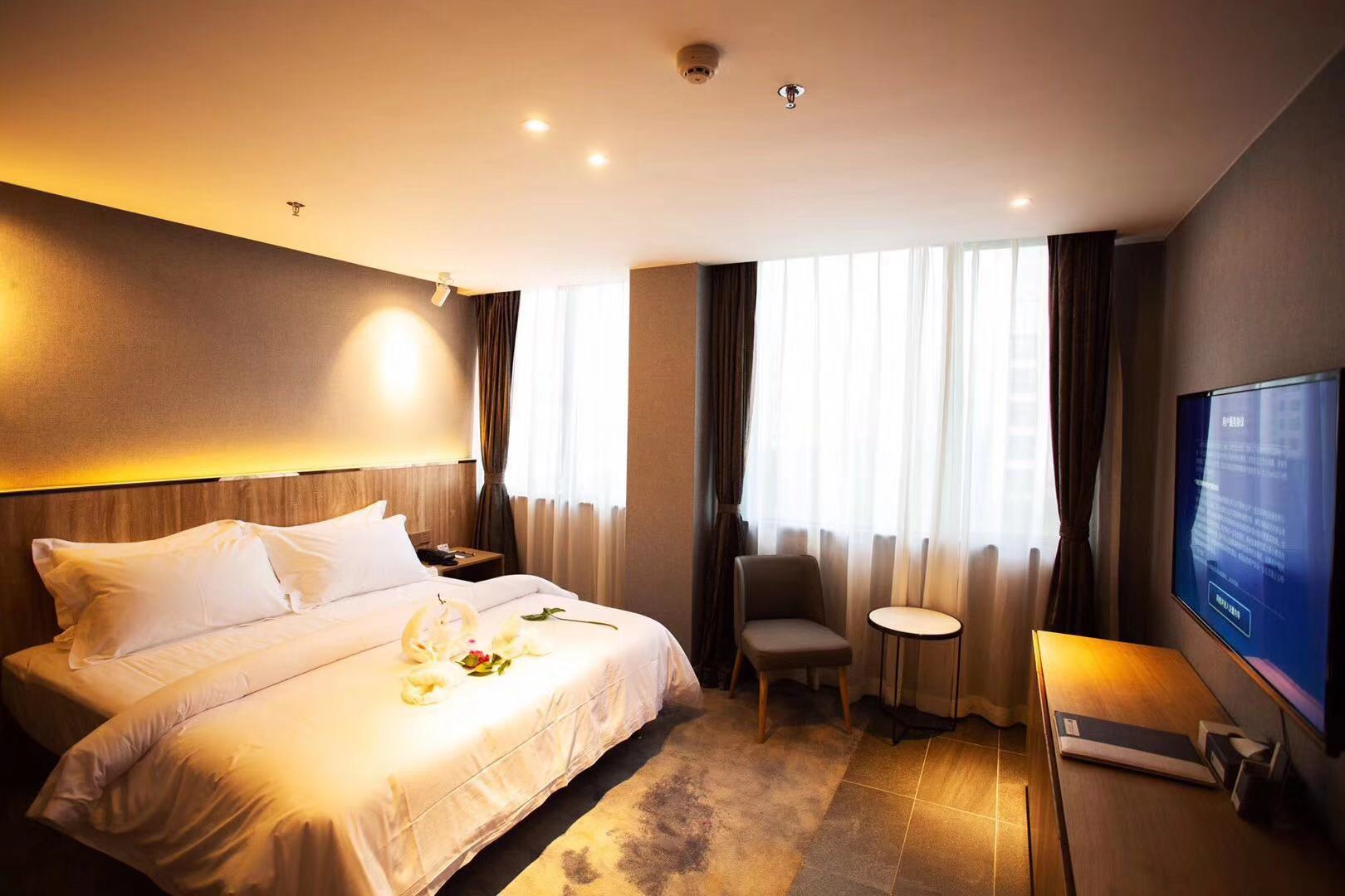 锦江都城酒店海南,三亚锦江都城周边游