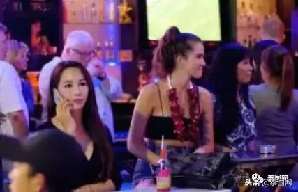 泰国酒吧有什么猫腻,拒绝陪酒而被客人打