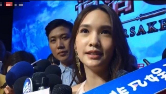 李荣浩在哪拿的结婚证,李荣浩结婚证