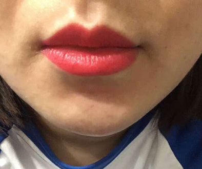 露华浓口红720试色,露华浓口红720和725