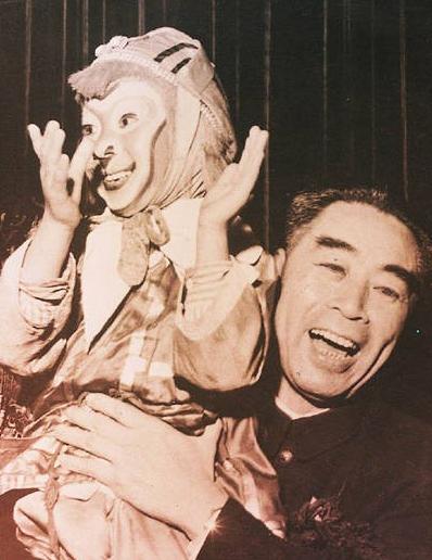 “猴年春晚”为何不请六小龄童？他的问题，比你想象的要多