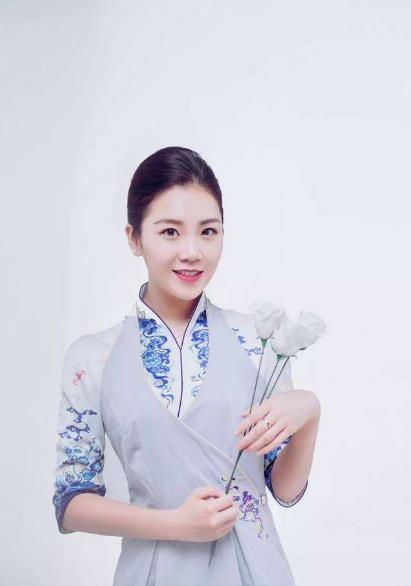 国内航空公司空姐收入排名,国内各大航司空姐展示