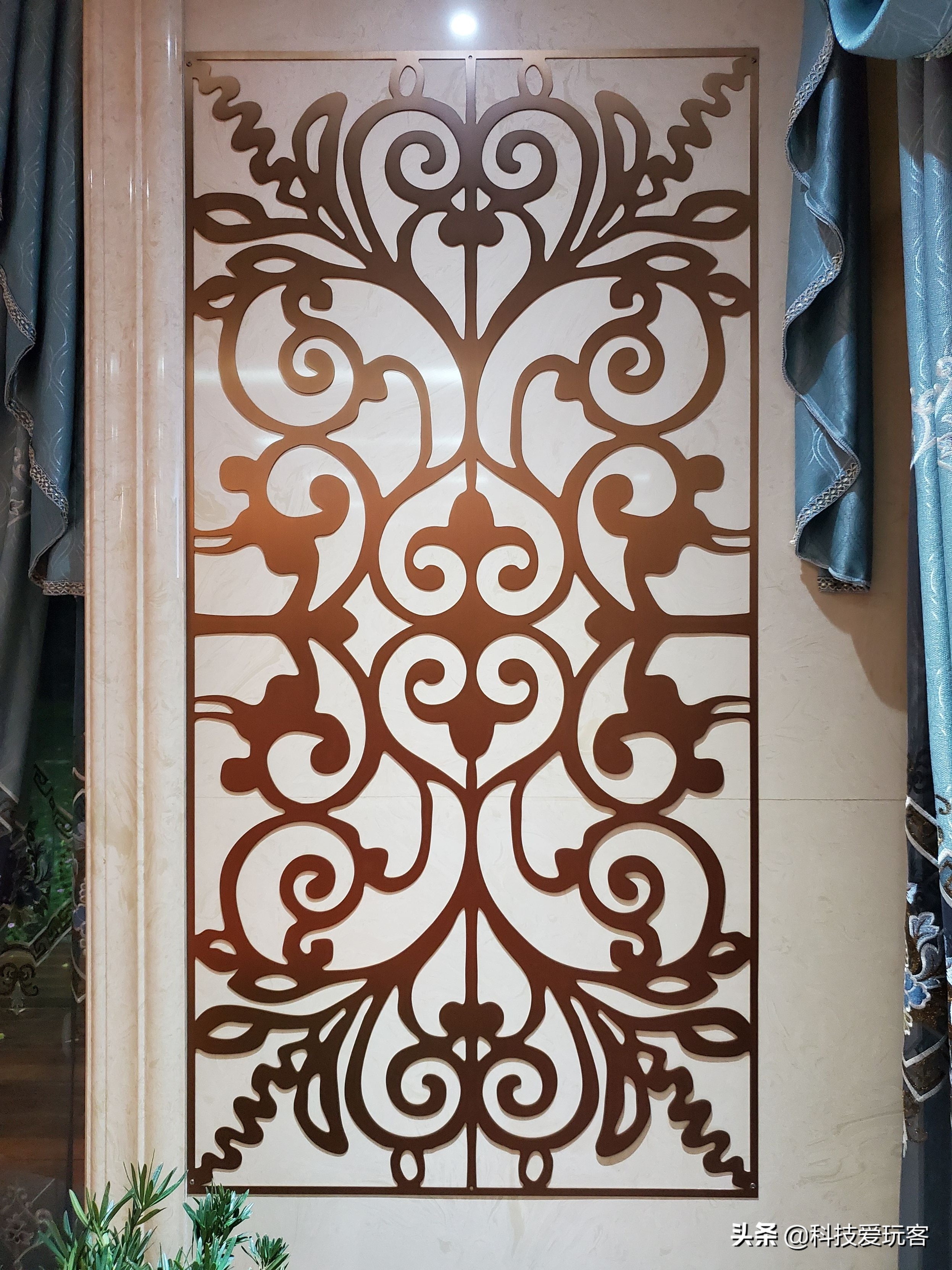 三星w20现在还值得入手吗,19999元的三星