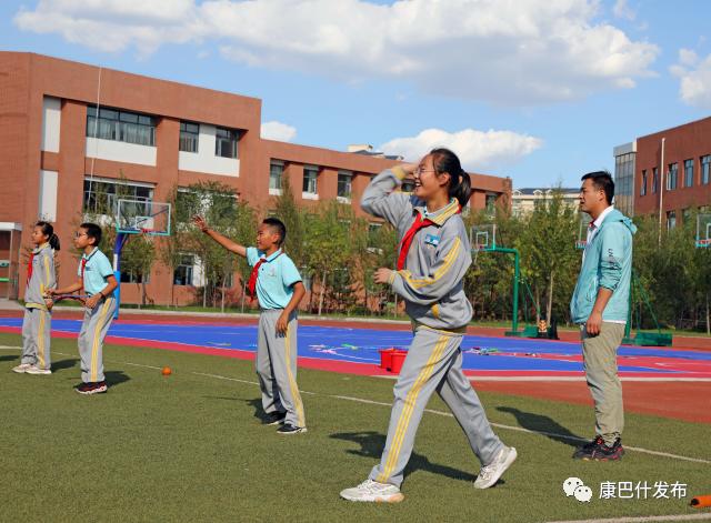 康巴什第二中学教学质量如何,康巴什二中教学视频