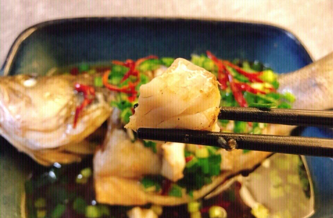 清蒸鲈鱼你只需做对这6个步骤,清蒸鲈鱼的正确方法和做法视频