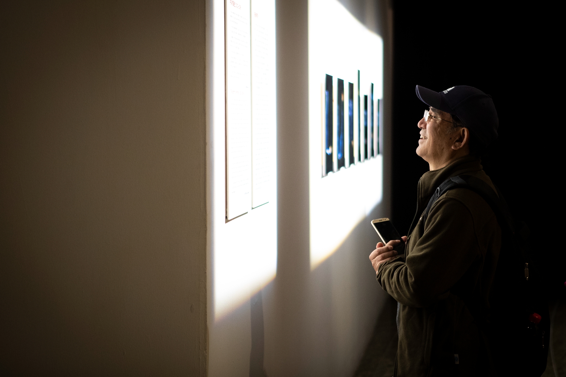 佳能eos1dxmarkiii价格,与佳能1dxmarkii同级别eosr系列