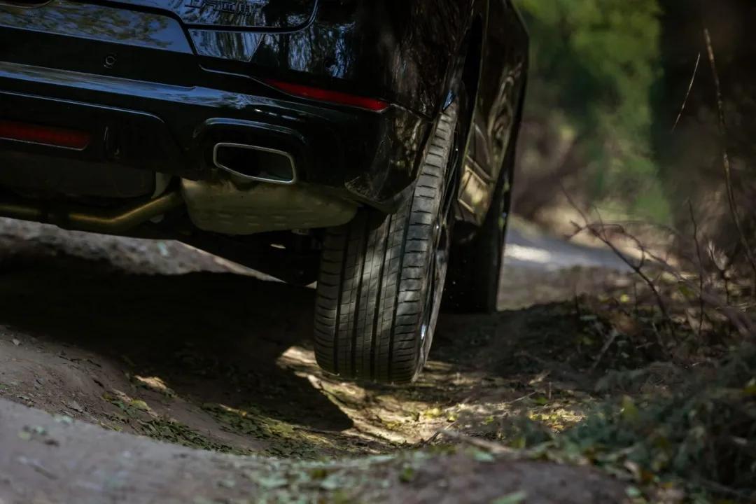 雪佛兰开拓者是中型还是中大型,7座雪佛兰开拓者rs多少钱
