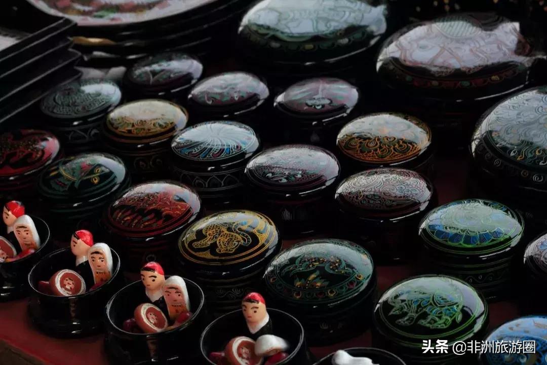 深入了解一座城市的方法，LP又帮你找到了一个