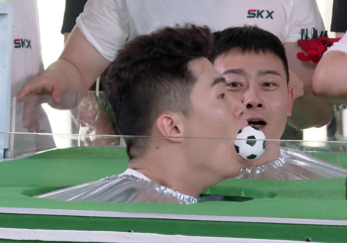 岳云鹏和孟鹤堂玩游戏,岳云鹏孟鹤堂玩游戏