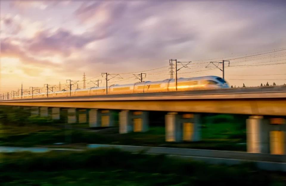 为什么一家银行要发射卫星？