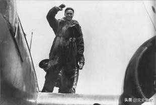 中国空军歼八,中国空军抗日战争时期轰炸东京