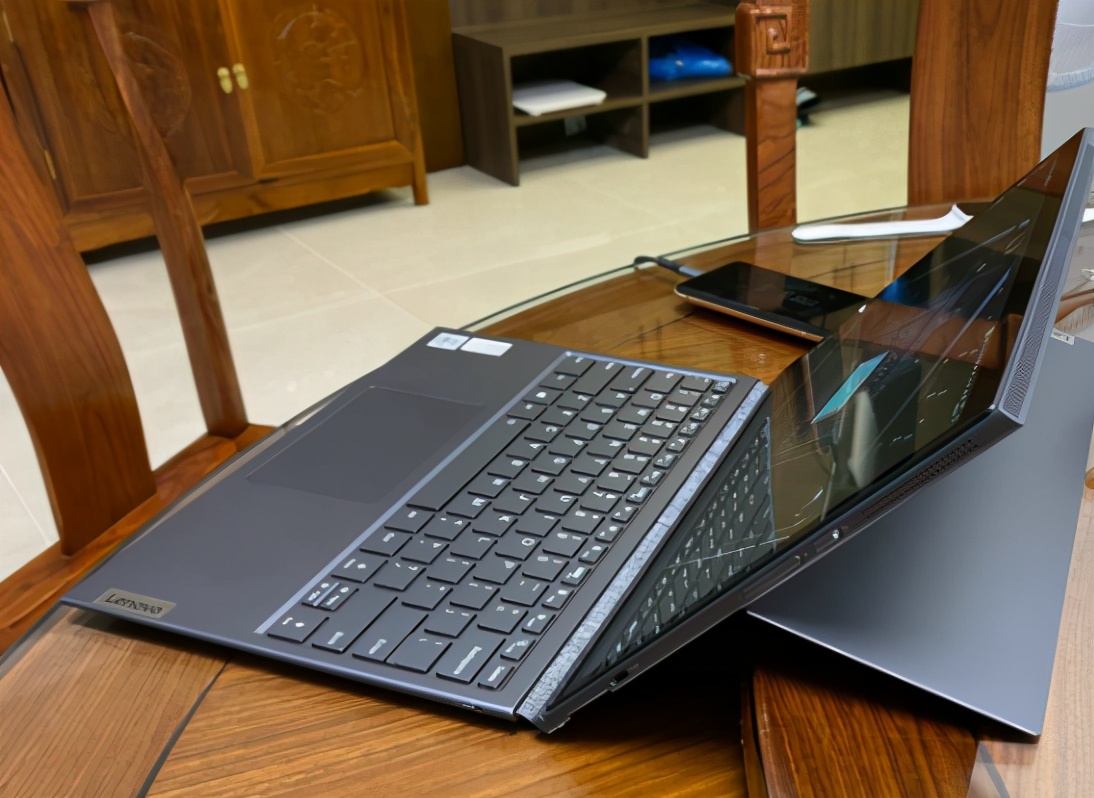 yogaduet多少钱,yogaduet使用什么鼠标