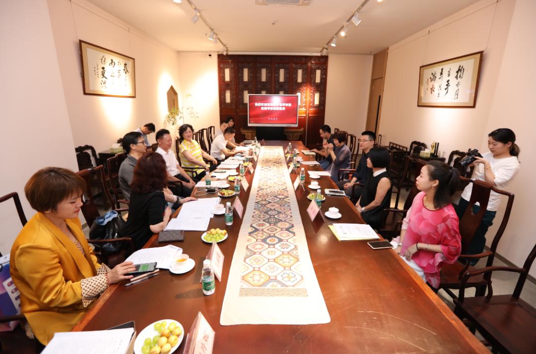 深圳衡韵丝绸服饰有限公司,深圳衡韵时装有限公司