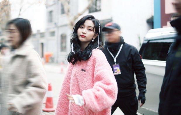 挨最狠的巴掌做最豪横的人,挨最多的骂