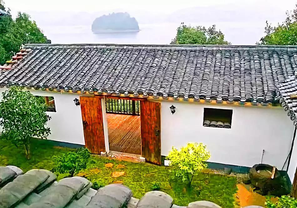 睡进云端，手触星辰，来遂昌过几天诗意的山居生活！