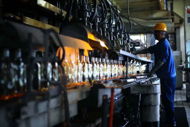 大冶市华兴玻璃有限公司,大冶华兴玻璃公司简介