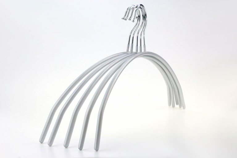 问疯了21位学长学姐，这49件私藏宝物包你玩转大学生涯！