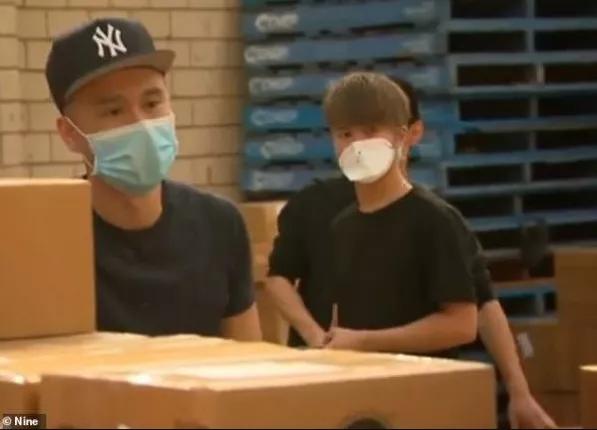 澳媒：急缺医疗物资，医护被迫在Bunnings自购防护用具！