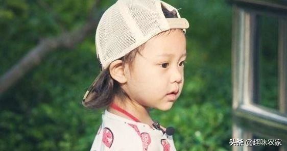 甜馨这个名字好听吗,甜馨现在名字