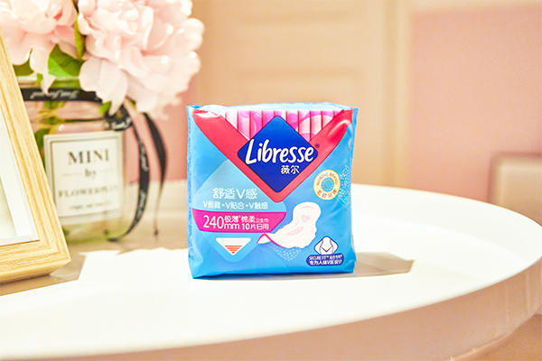 夏日经期穿衣怕尴尬？隐形神器来助攻