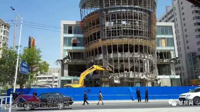 兰州城关洪道整治进展,兰州港联购物中心拆除商户赔偿