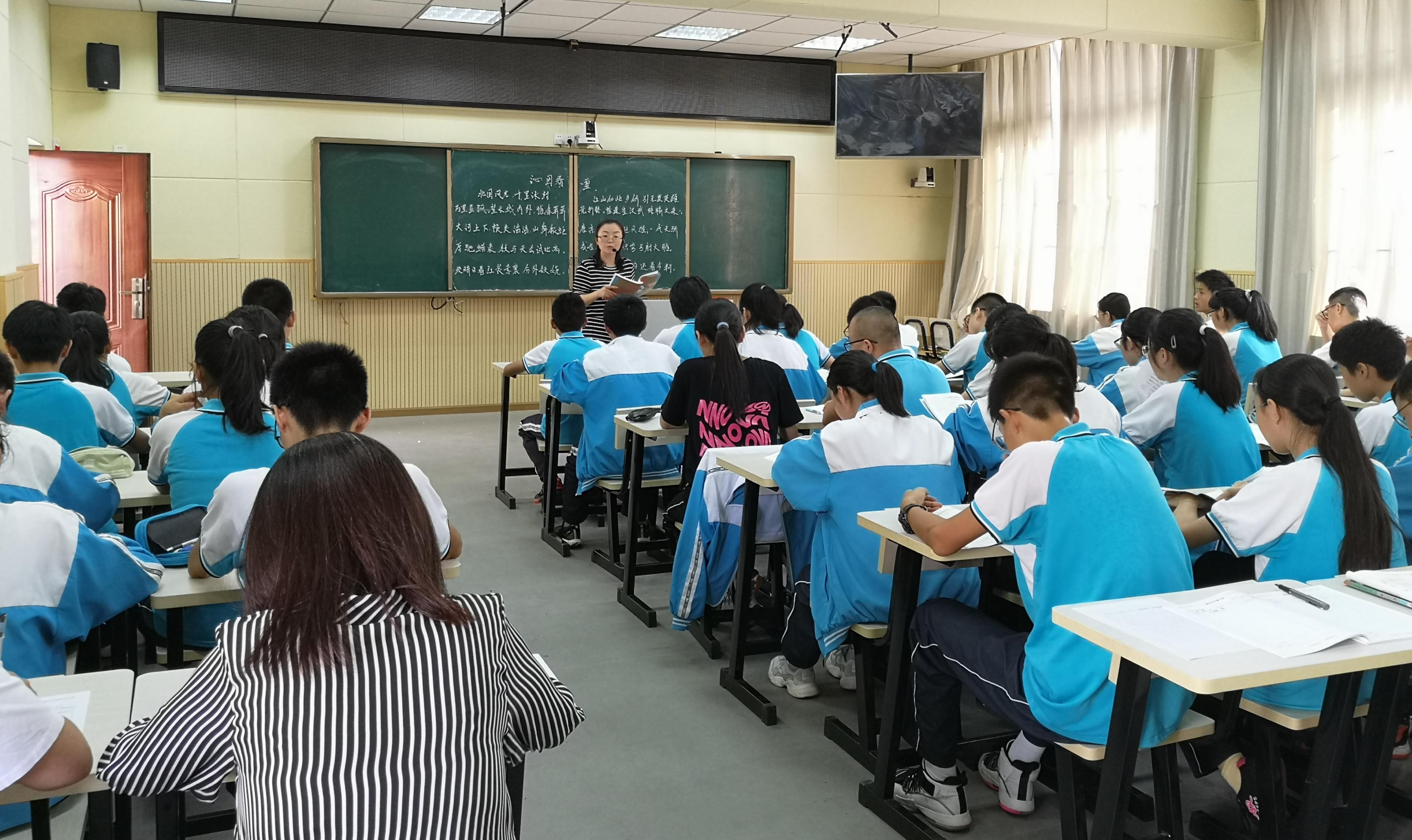 普通话百年伟业手抄报内容写什么,普通话百年伟业时代新篇内容