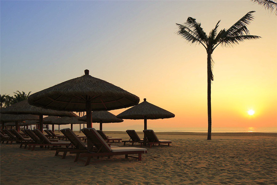 三亚海棠湾旅游攻略费用,三亚海棠湾旅游攻略酒店