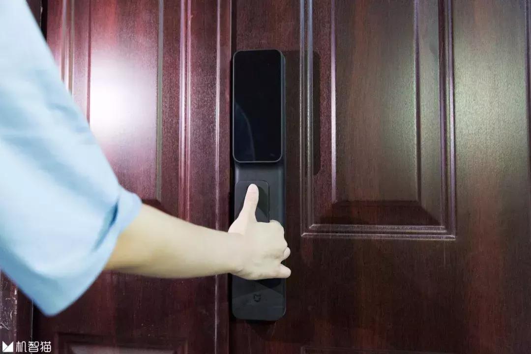 小米智能锁钥匙锁门,小米全自动智能锁出门反锁