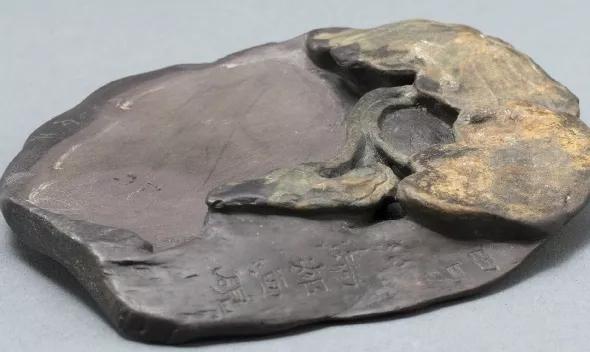 在历史上歙砚与端砚洮砚,歙砚端砚哪个值得收藏