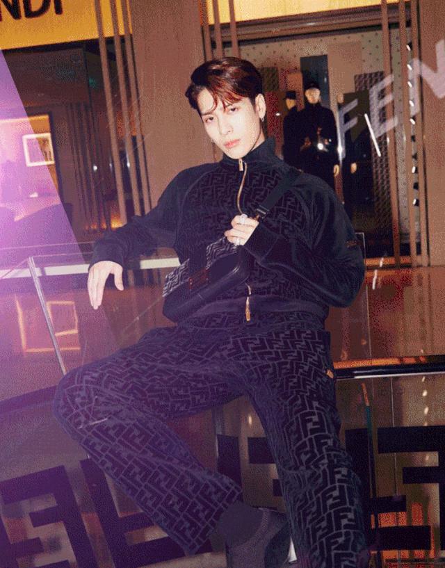 芬迪王嘉尔同款法棍包,fendi王嘉尔同款包