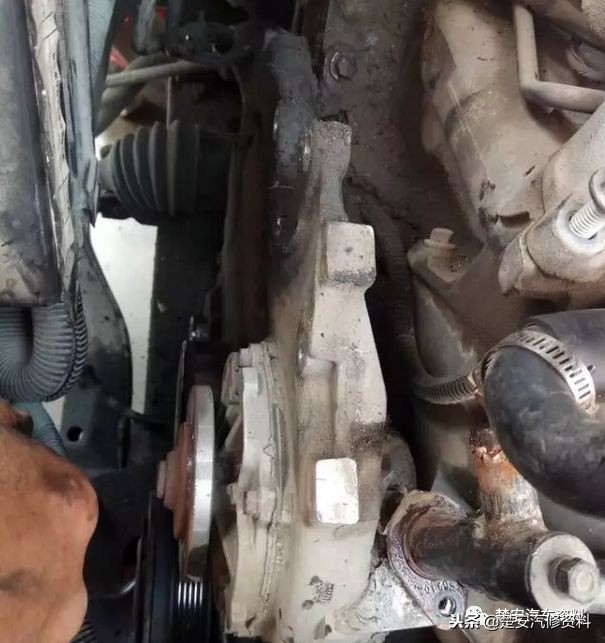 老君威正时链条多少公里更换,别克君威更换正时链条后出现异响