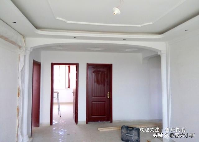 装修房梁设计不影响层高,装修房梁不一样高怎么处理