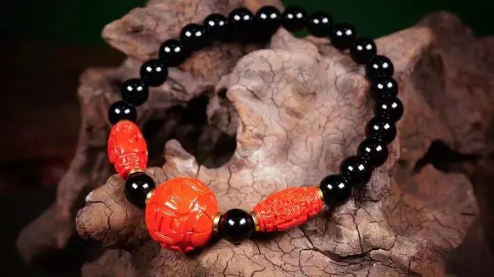 男人一般戴多大的串,男生适合戴多串吗