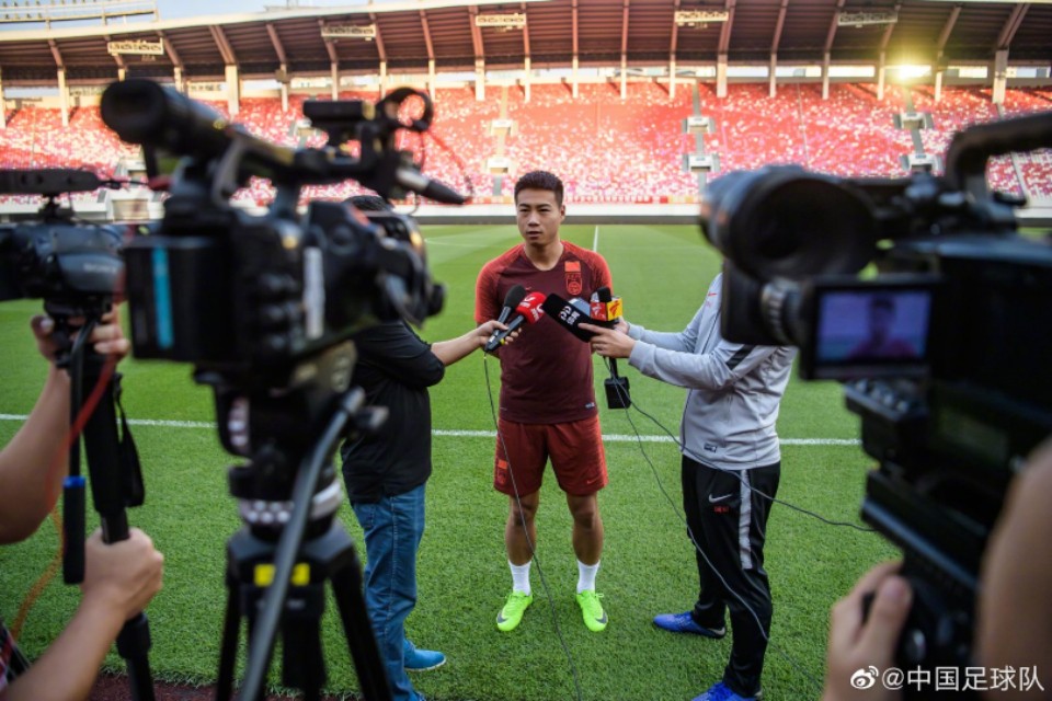 国足热身赛张稀哲,国足世预赛张稀哲视频