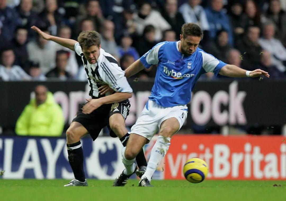 英媒独家揭秘:曾经的天才少年右腿少了一根筋,却依旧捧起金球奖