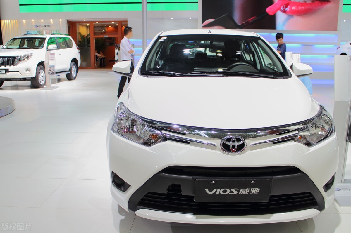 小排量汽车动力够用吗,大排量车与小排量车跑长途感受