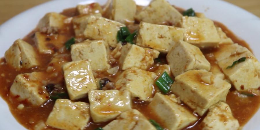 豆腐煎的两面金黄又不会烂的方法,煎豆腐的家常做法简单又好吃视频