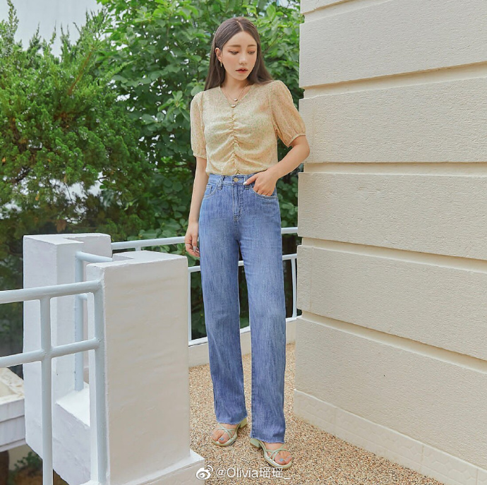 韩国秋季服装品牌 (推荐利落干练的韩国服装品牌)