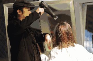 测评多功能负离子直发梳好不好用,智能直发梳好用吗