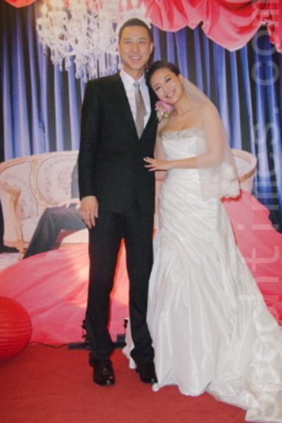 42岁女星被爆闹婚变,女星发文婚变