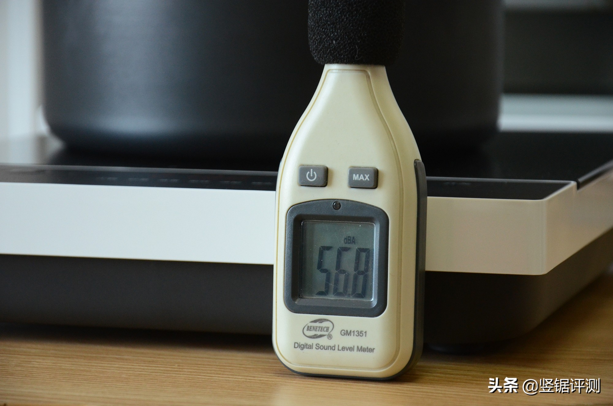 小米“米家电磁炉C1”评测:7挡火力,2100W大功率设计