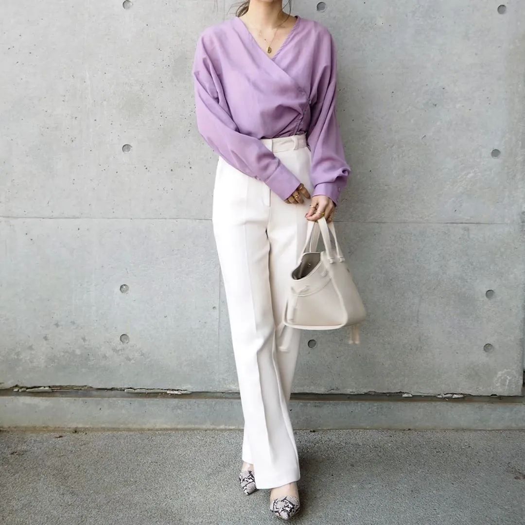 春夏就该选温柔挂！这个颜色的单品你衣柜里有吗？