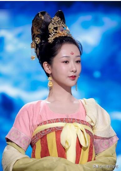 中国唐妆妆容,中国唐朝女性妆容