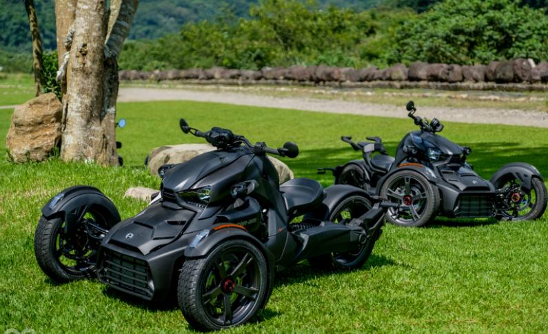 金色庞巴迪倒三轮多少钱,庞巴迪900cc倒三轮最新报价