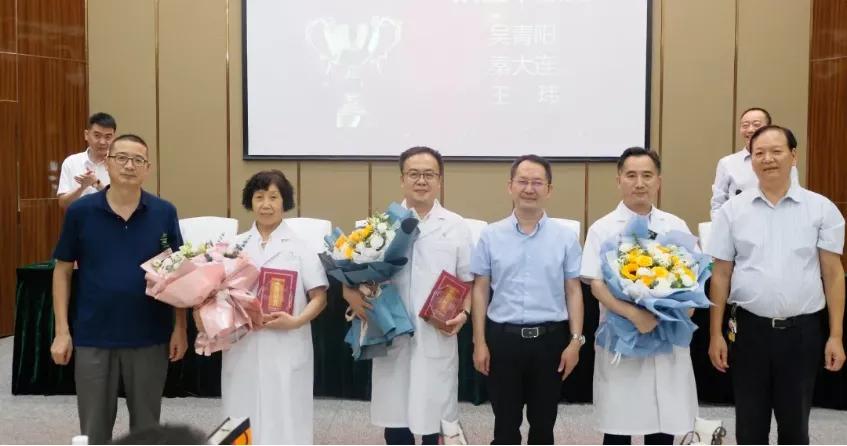 弘扬正能量众志成城抗疫情,弘扬抗疫精神同心共抗疫情