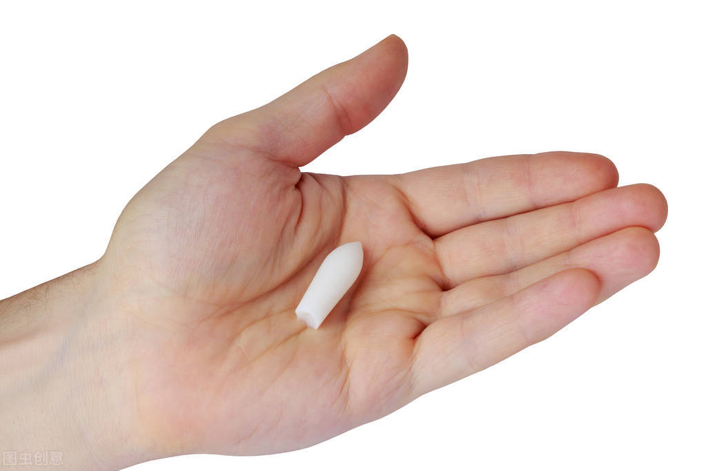 痔疮露出来用痔疮栓还是痔疮膏,痔疮用痔疮栓还是痔疮膏效果好