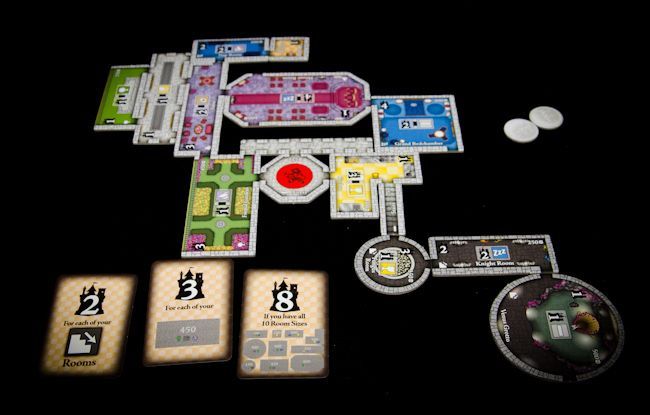 疯子在左，国王在右，城堡在中央——《疯王城堡》