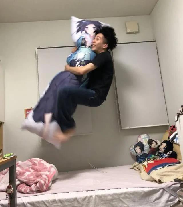 日本宅男是怎么解决特殊需求的?