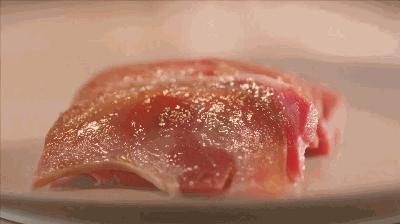 鱼头鲜嫩肉多鱼汤拌饭更好吃,鱼头鲜嫩肉多