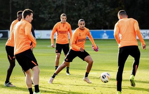 罗德里世界纪录,世界足坛50大超新星